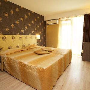 Suite à 1 Chambre à Coucher Lit King-Size